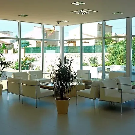 Club Cales De Ponent فندق ثيوداديلا